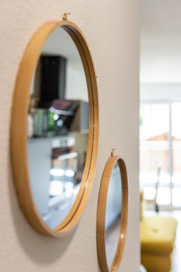 Unique: Zentrumsnahe 2 Zimmerwohnung In Villingen Mit Netflix 1 Og Kültér fotó