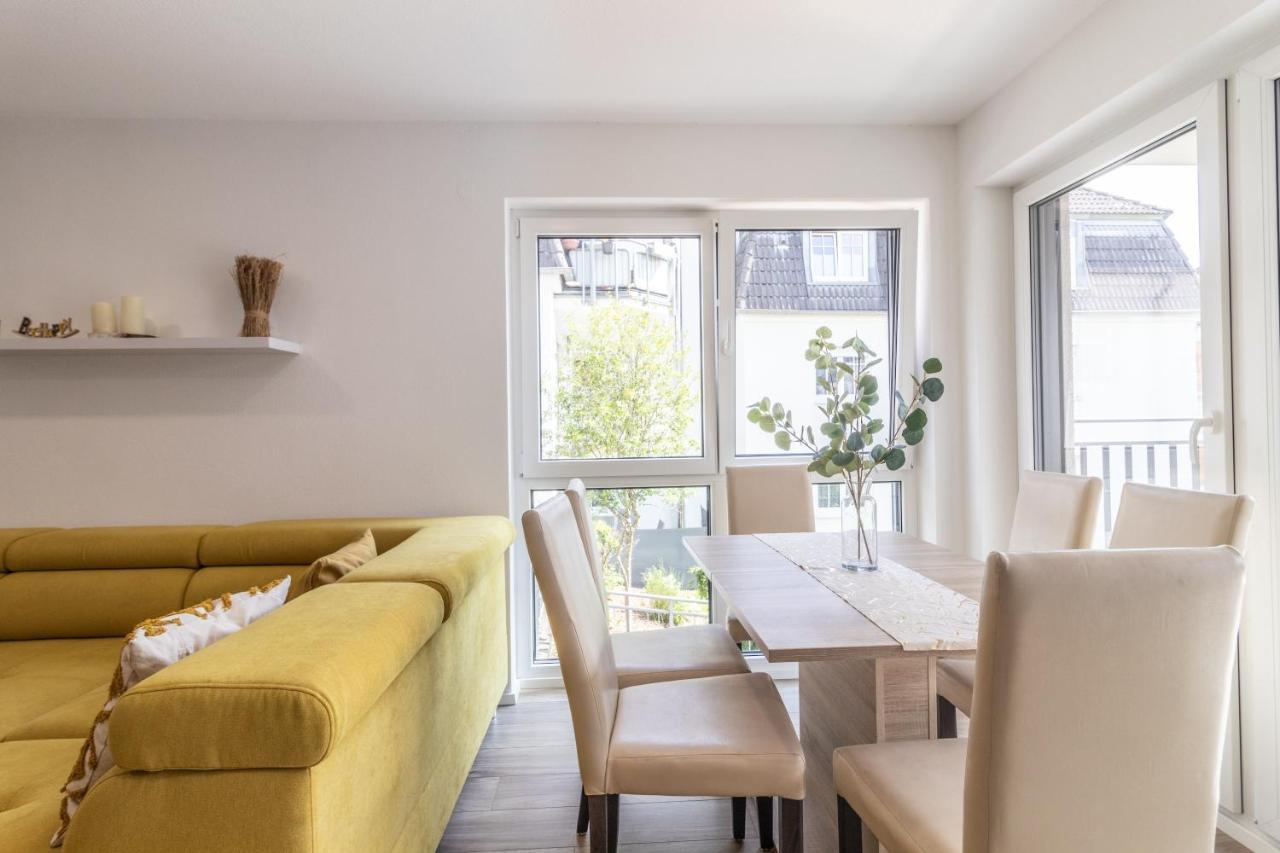 Unique: Zentrumsnahe 2 Zimmerwohnung In Villingen Mit Netflix 1 Og Kültér fotó