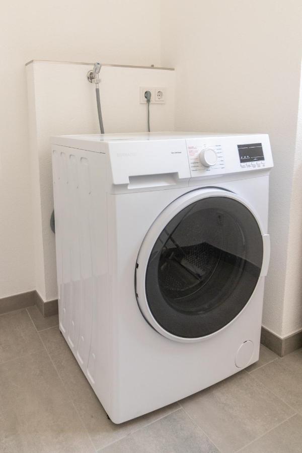 Unique: Zentrumsnahe 2 Zimmerwohnung In Villingen Mit Netflix 1 Og Kültér fotó